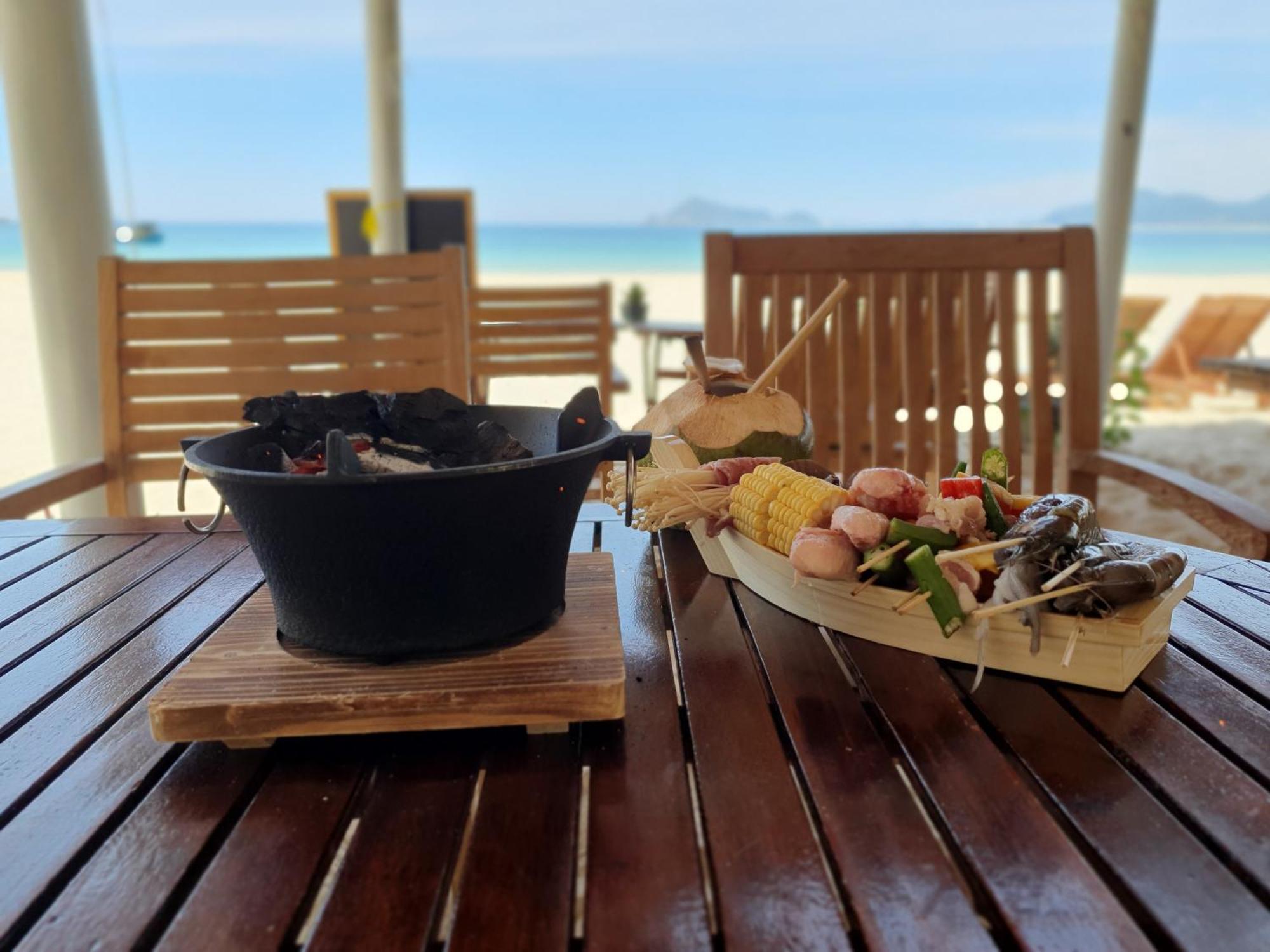 Lucky Spot Beach Bungalow Song Cau Bagian luar foto