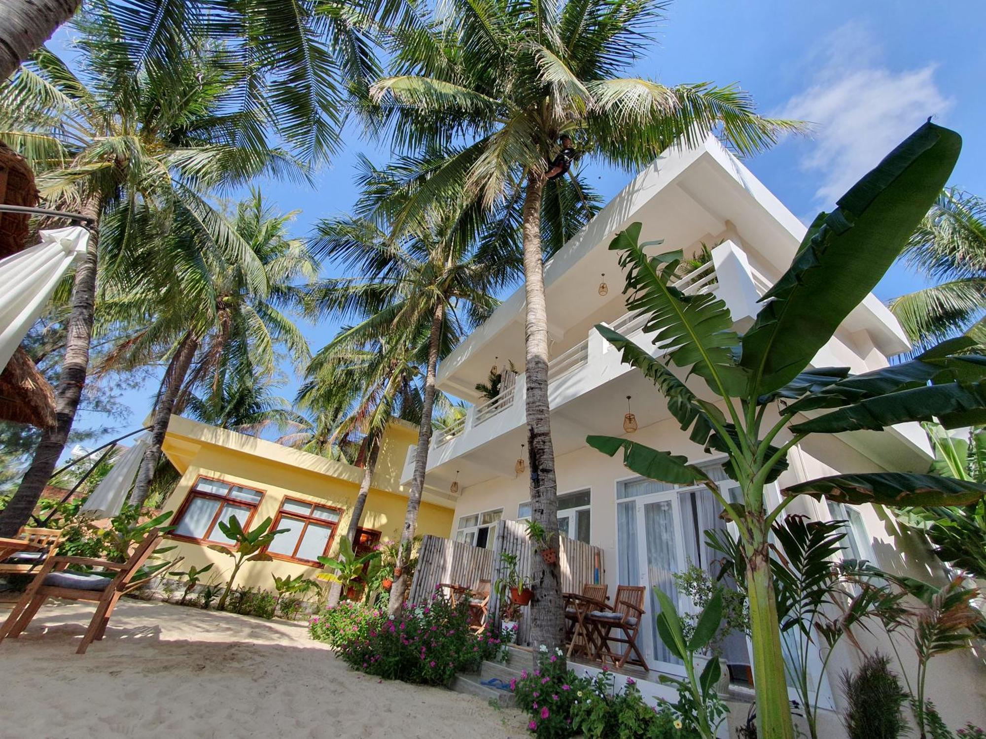 Lucky Spot Beach Bungalow Bed & Breakfast Song Cau Bagian luar foto