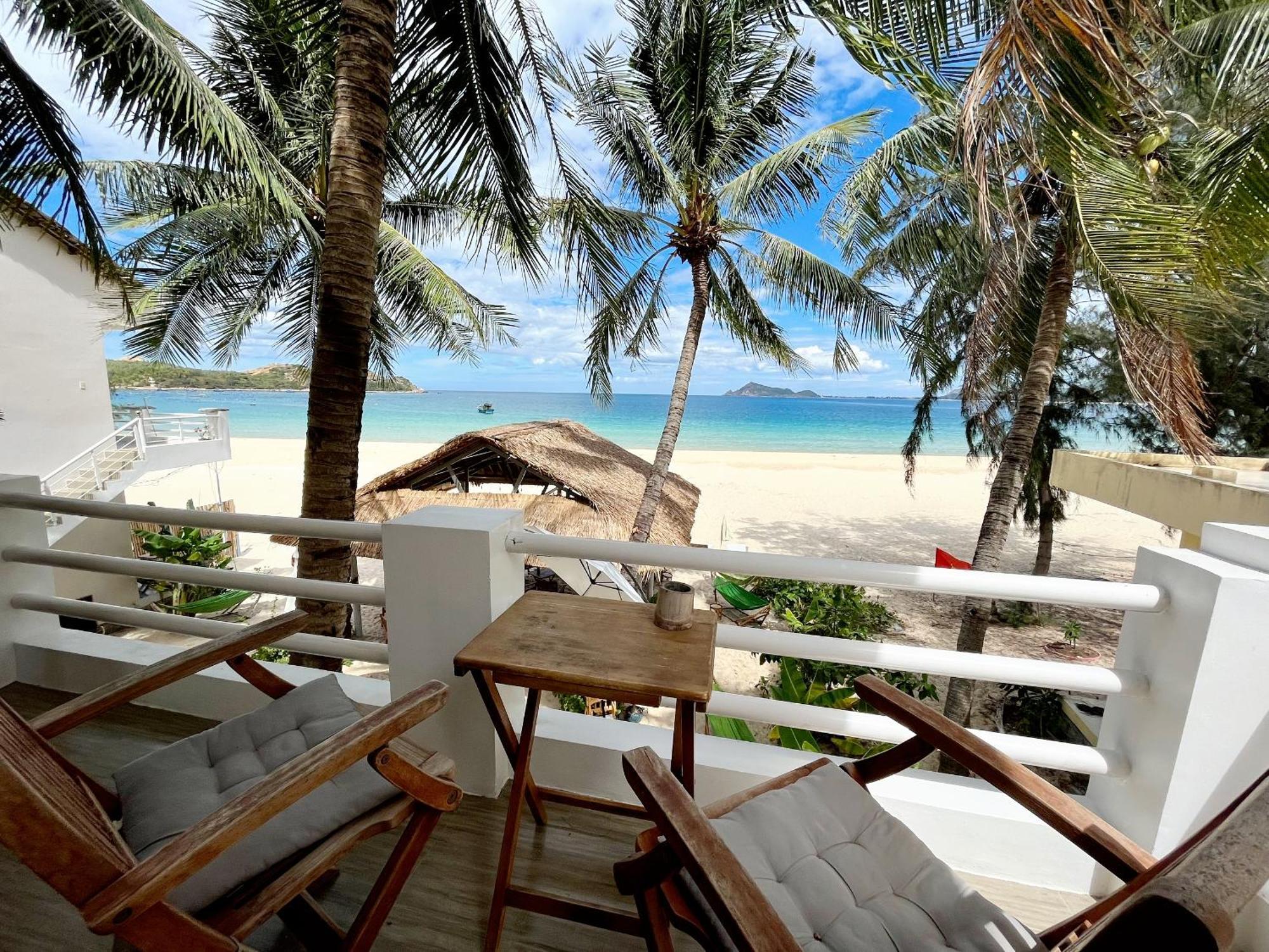 Lucky Spot Beach Bungalow Song Cau Bagian luar foto