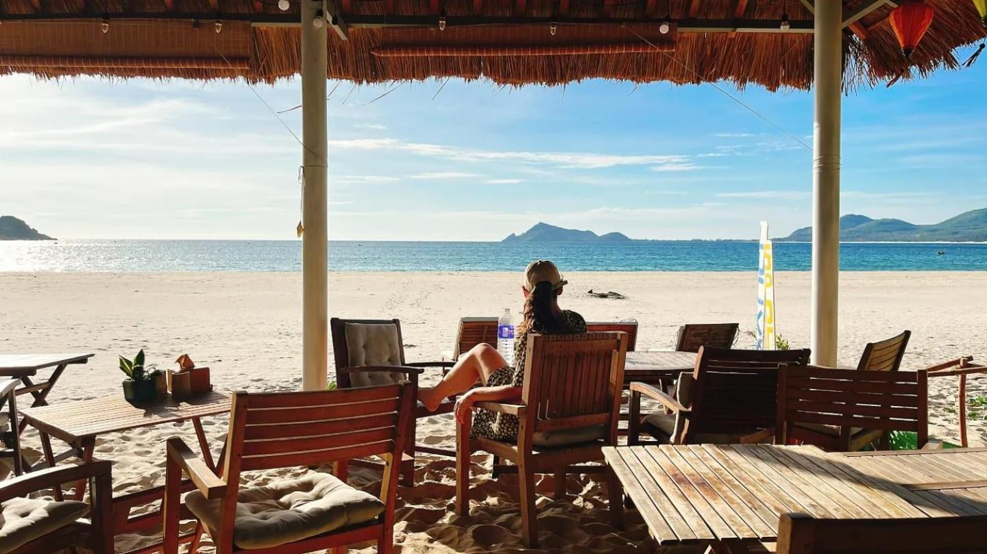 Lucky Spot Beach Bungalow Song Cau Bagian luar foto
