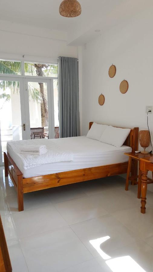 Lucky Spot Beach Bungalow Bed & Breakfast Song Cau Bagian luar foto