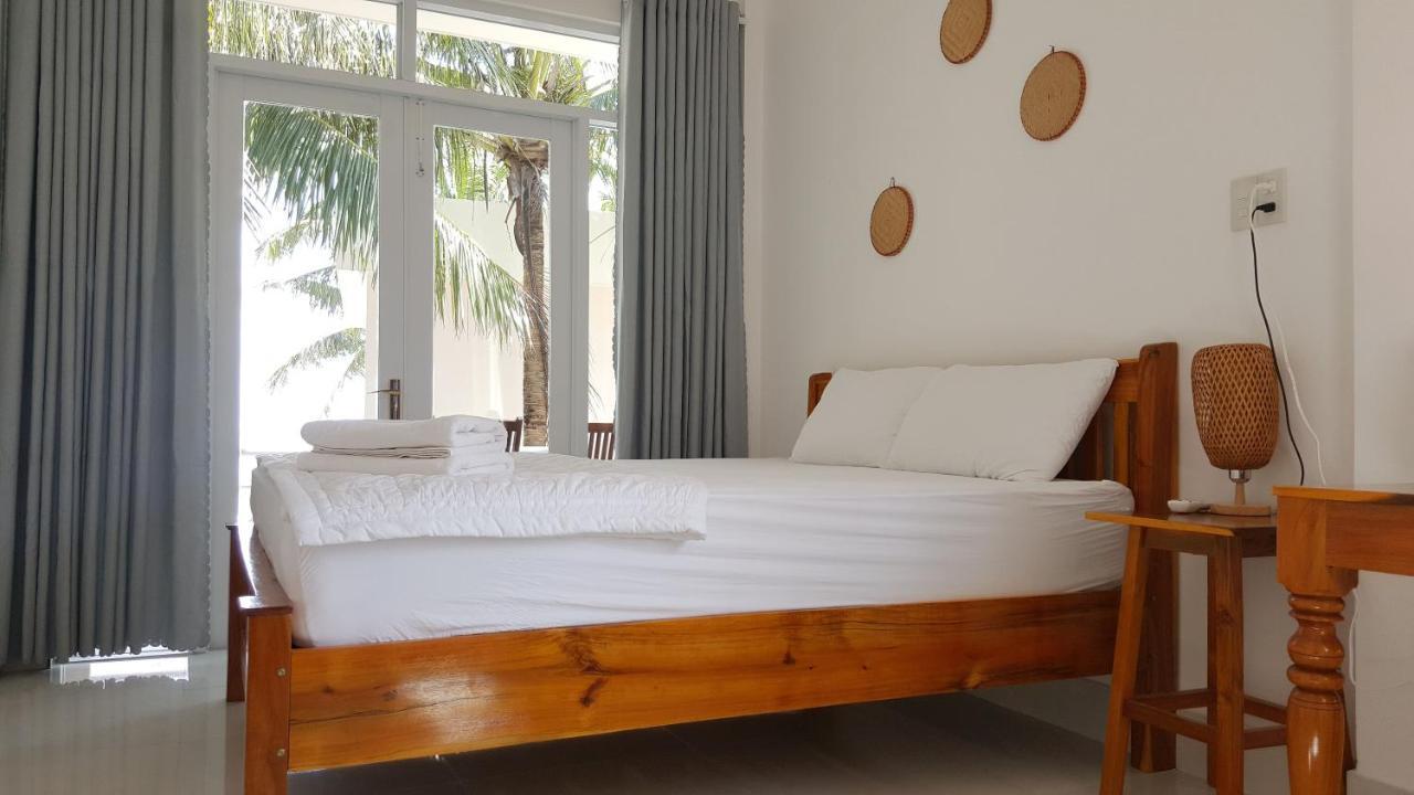 Lucky Spot Beach Bungalow Song Cau Bagian luar foto